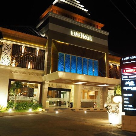 Luminor Hotel Banyuwangi By Wh Exterior photo