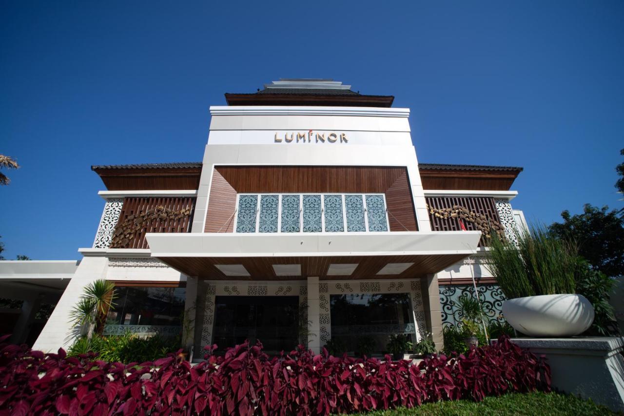 Luminor Hotel Banyuwangi By Wh Exterior photo