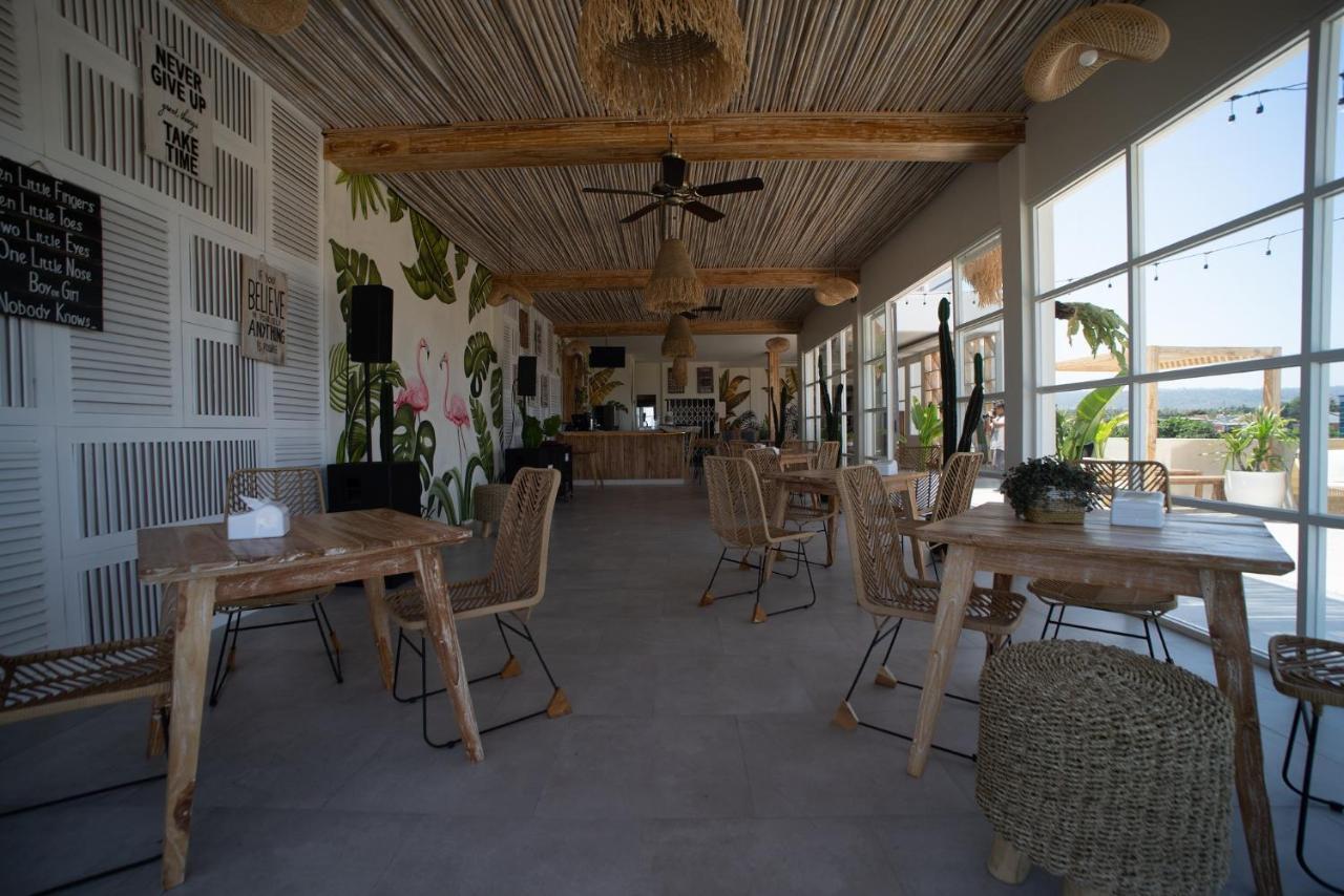 Luminor Hotel Banyuwangi By Wh Exterior photo