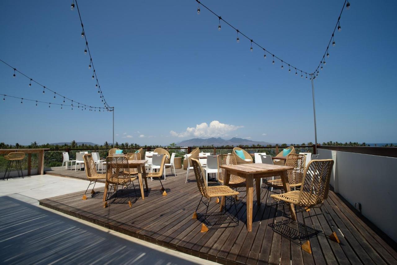 Luminor Hotel Banyuwangi By Wh Exterior photo