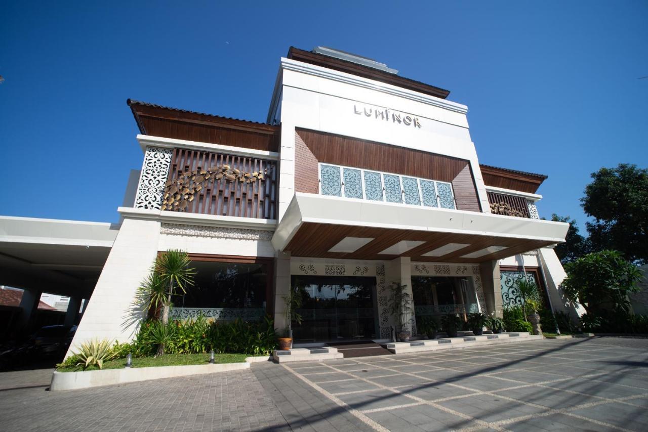 Luminor Hotel Banyuwangi By Wh Exterior photo
